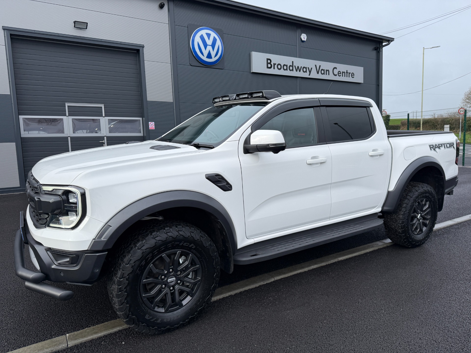 Ford Ranger 2.0 EcoBlue Raptor Pickup Double Cab 4dr Diesel Auto 4WD Euro 6 (s/s) (210 ps)