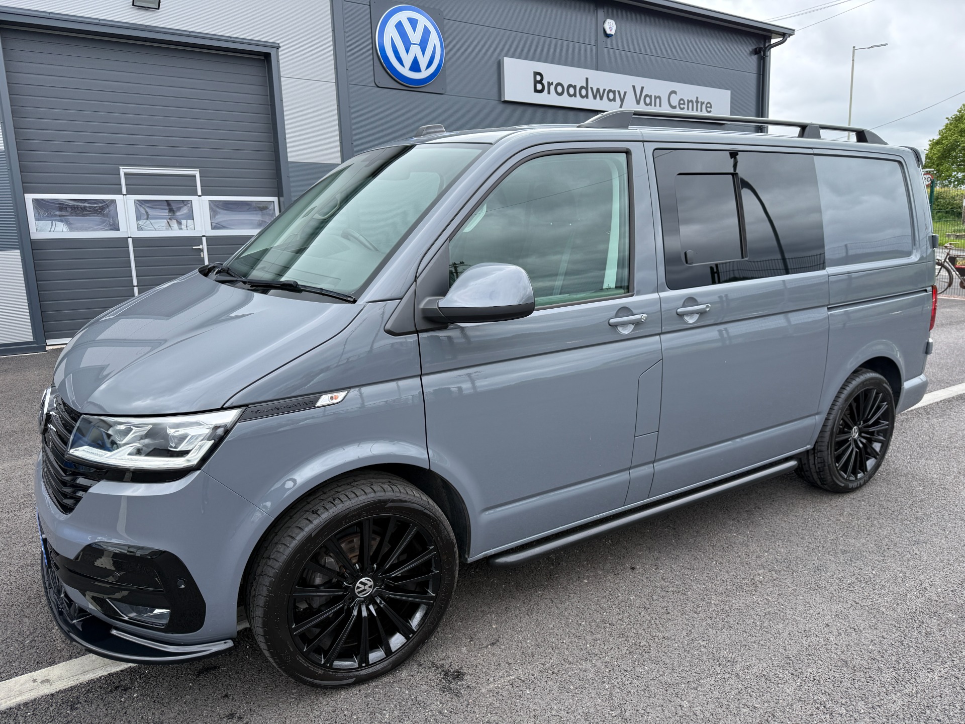Volkswagen Transporter 2.0 TDI T28 Highline Panel Van 5dr Diesel DSG FWD SWB Euro 6 (s/s) (150 ps)