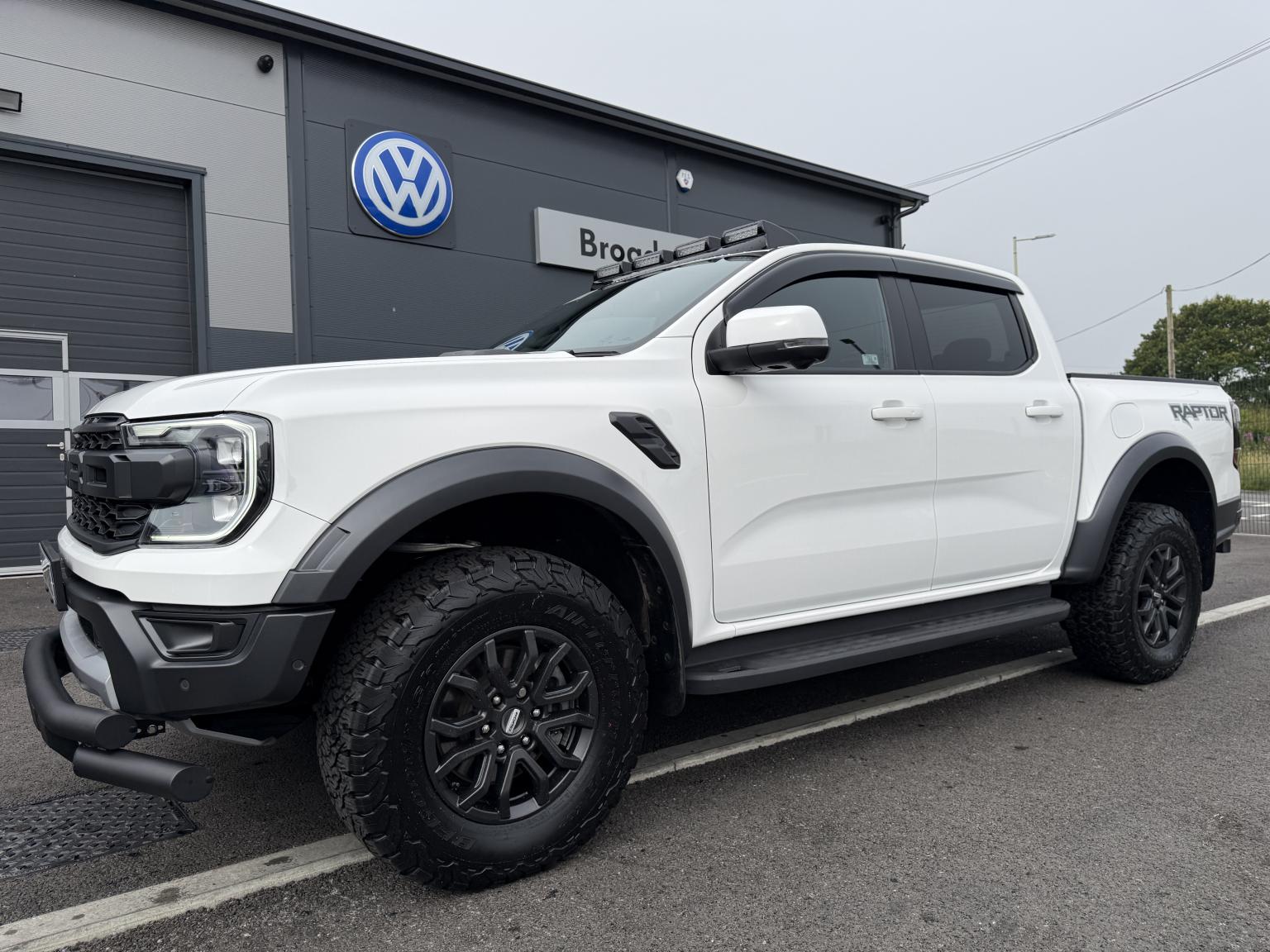 Ford Ranger 2.0 EcoBlue Raptor Pickup Double Cab 4dr Diesel Auto 4WD Euro 6 (s/s) (210 ps)