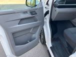 VOLKSWAGEN TRANSPORTER T6.1 TDI STARTLINE SWB IN CANDY WHITE - EURO SIX - 3498 - 13