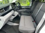 VOLKSWAGEN TRANSPORTER T6.1 TDI HIGHLINE SWB WINDOW VAN IN CANDY WHITE - EURO SIX - 3512 - 17