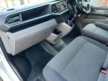 VOLKSWAGEN TRANSPORTER T6.1 TDI STARTLINE SWB WINDOW VAN IN CANDY WHITE - EURO SIX - 3515 - 16