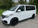 VOLKSWAGEN TRANSPORTER T6.1 150 7 SPEED DSG AUTO 8 SEAT SHUTTLE SWB IN CANDY WHITE - EURO SIX - 3505 - 1