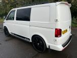 VOLKSWAGEN TRANSPORTER T6.1 TDI 110PS 6 SEAT KOMBI BLACK EDITION SWB IN CANDY WHITE - EURO SIX - DONE ONLY 263 MILES!  - 2706 - 5