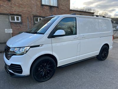Used VOLKSWAGEN TRANSPORTER in Mid Glamorgan South Wales for sale