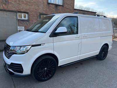 Used VOLKSWAGEN TRANSPORTER in Mid Glamorgan South Wales for sale