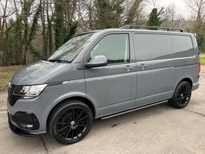 Used VOLKSWAGEN TRANSPORTER in Mid Glamorgan South Wales for sale