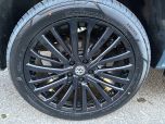 VOLKSWAGEN TRANSPORTER T6 TDI 8 SEAT SHUTTLE SWB IN BAMBOO GREEN - EURO SIX - 3491 - 25
