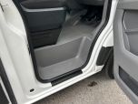 VOLKSWAGEN CRAFTER CR35 TDI MEDIUM HIGH ROOF 140 6 SPEED STARTLINE IN CANDY WHITE - EURO SIX - 3503 - 19