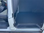 VOLKSWAGEN TRANSPORTER T6.1 TDI STARTLINE WINDOW VAN SWB IN CANDY WHITE - EURO SIX - 3493 - 10