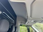 VOLKSWAGEN CRAFTER CR35 TDI MEDIUM HIGH ROOF 140 6 SPEED STARTLINE IN CANDY WHITE - EURO SIX - 3503 - 16
